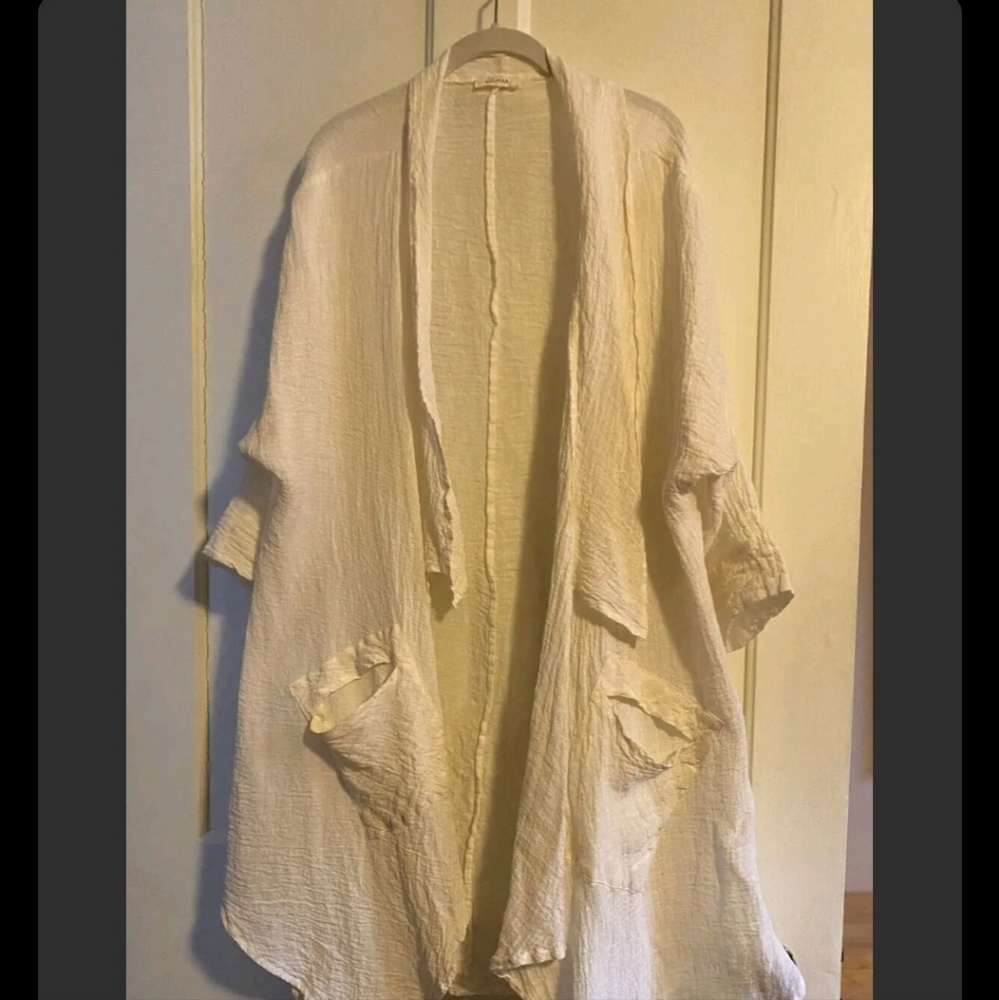 Luukaa linen asymmetrical white duster